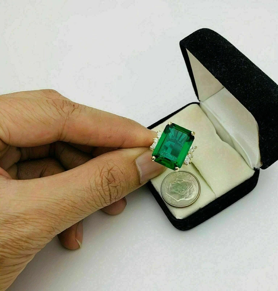 5 Ct Emerald Cut Lab-Created Green Emerald Solitaire Ring 14K Yellow Gold Finish