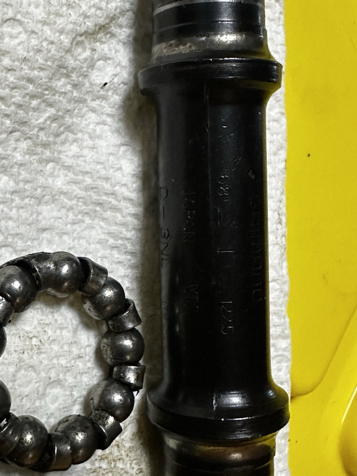 Shimano Japan 68mm Square Taper Bottom Bracket. 122.5 Spindle.