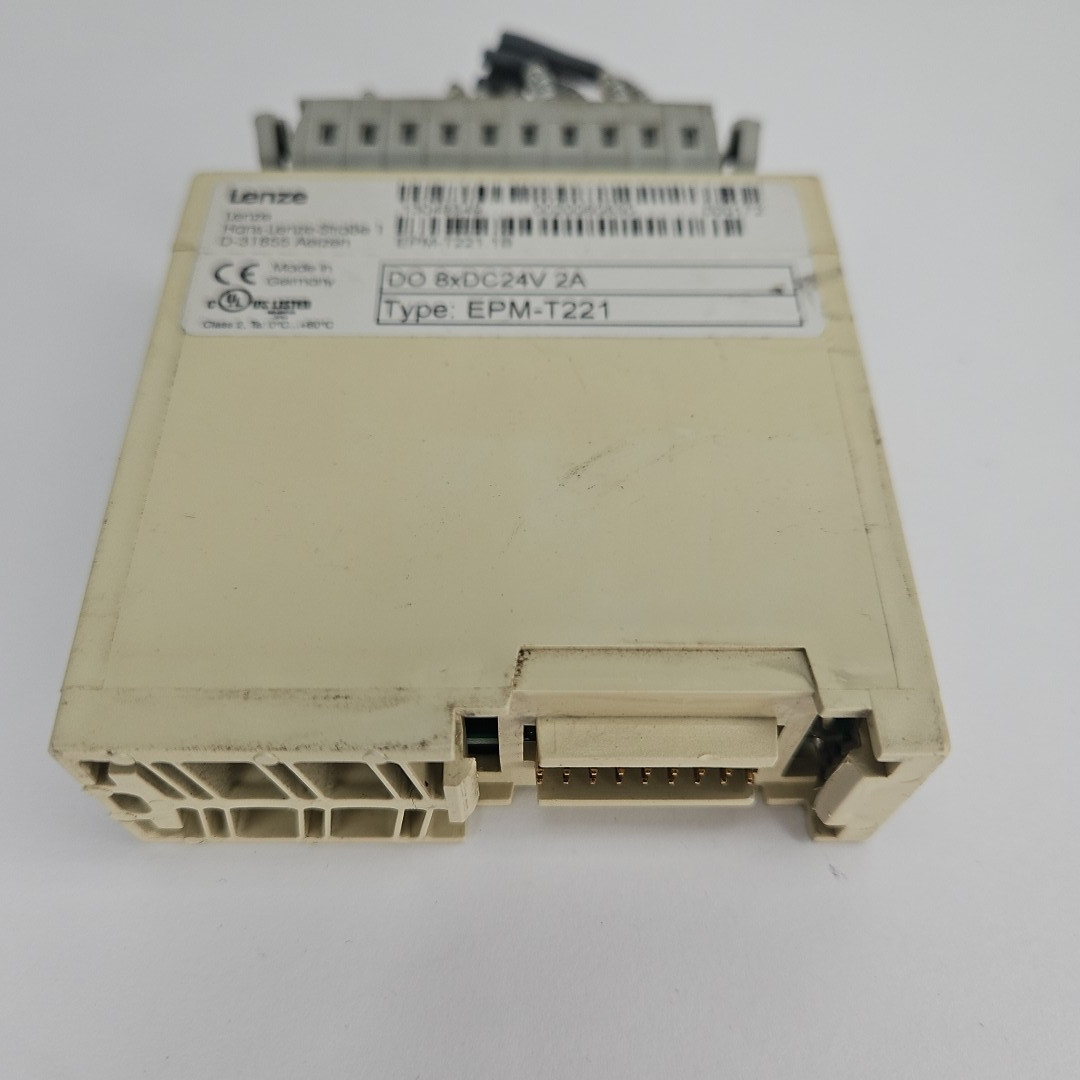 Lenze EPM-T221 DO 8xDC24V 2A Input Output I/O Digital Module Unit Automation
