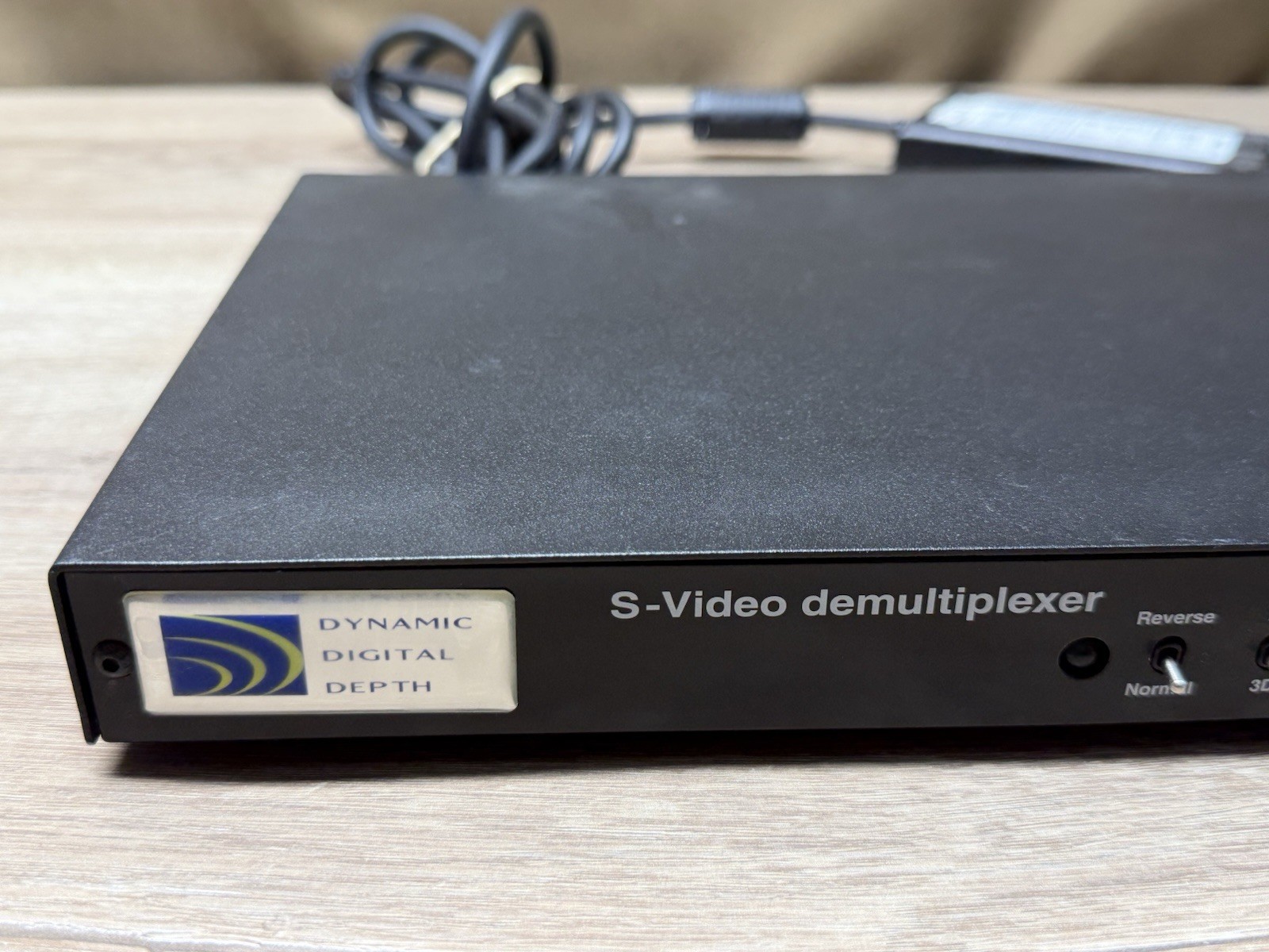 Dynamic Digital Depth (DDD) S-Video Demultiplexer