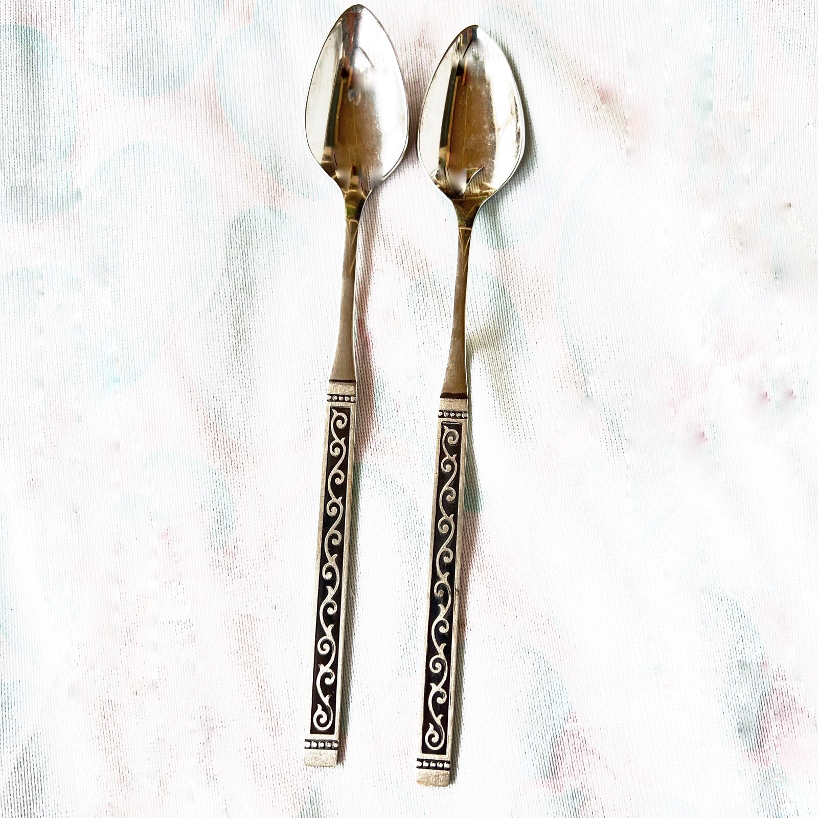 Lot of 2 Spanish Court by Oneida LTD Stainless Iced Tea Spoons