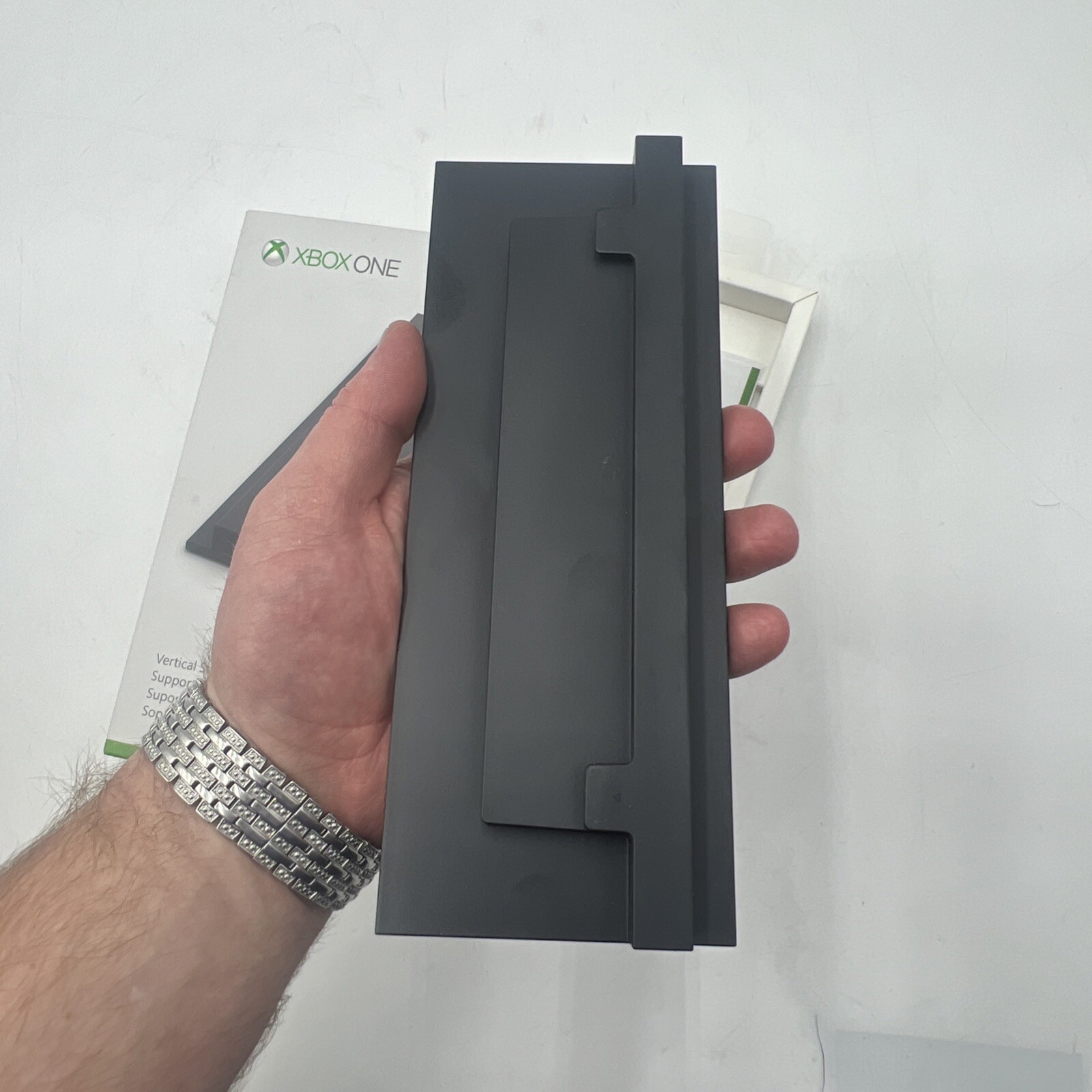 GENUINE XBOX MICROSOFT XBOX ONE S VERTICAL STAND 3AR-0001 IN BOX