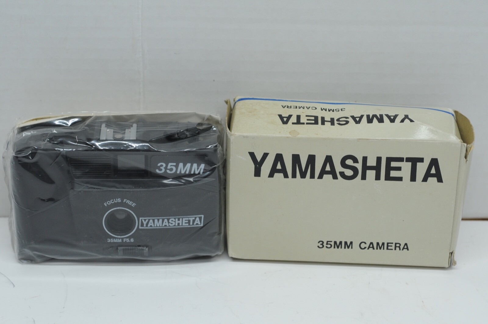 Vintage Yamasheta Model 35MM Film Camera New Original Box UNTESTED