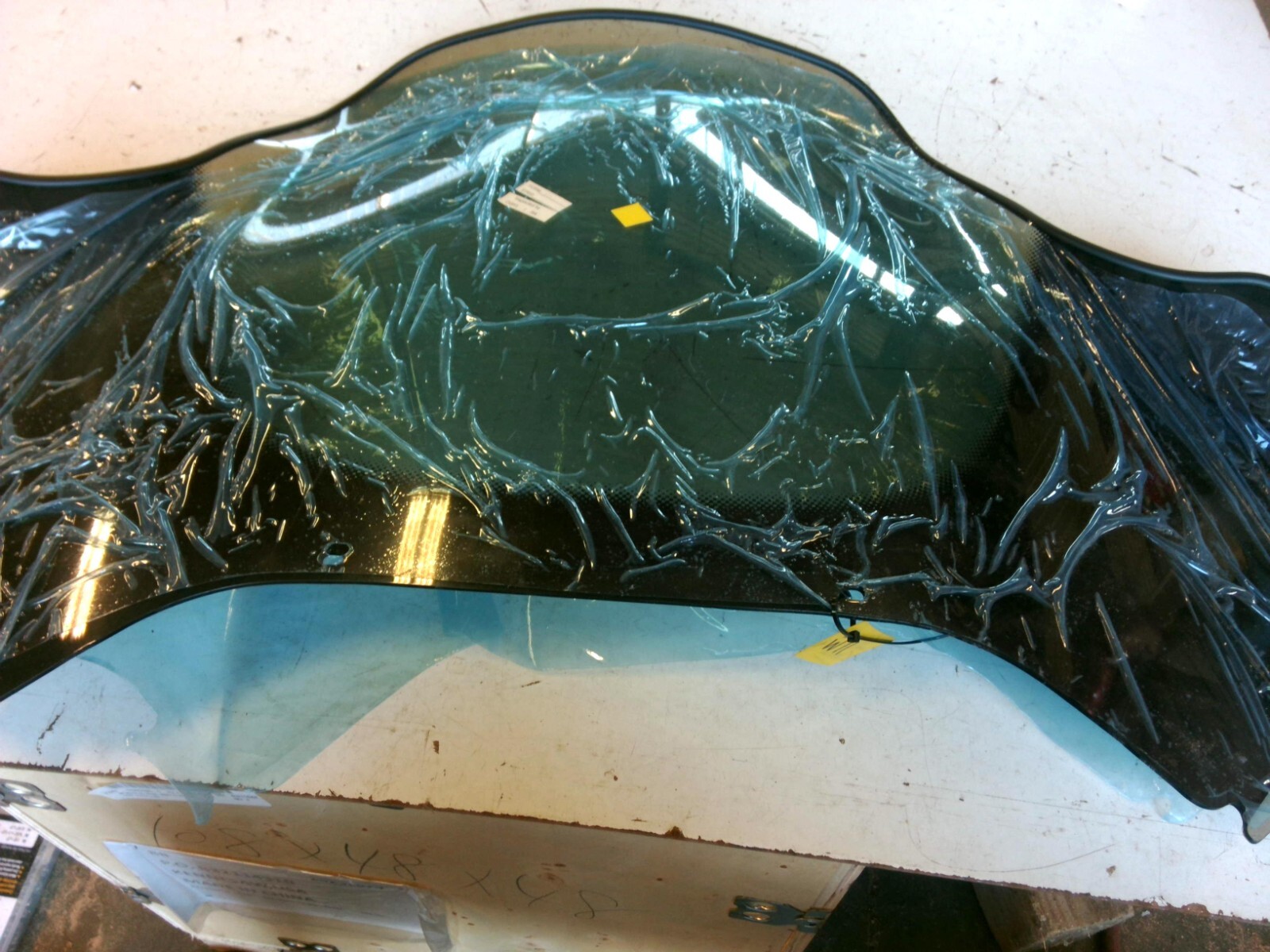 NOS ARCTIC CAT 0638-420 1606-820 1996-2002 BEARCAT WIDETRACK WINDSHIELD W11 C1A