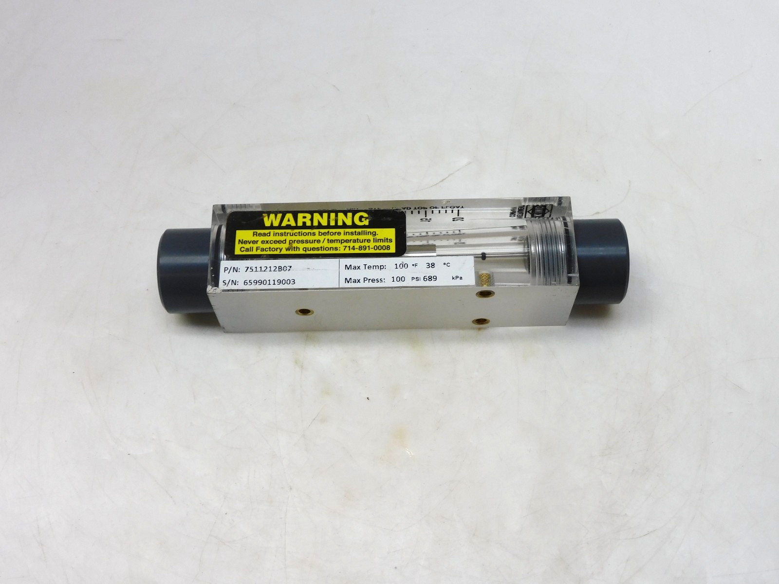 KING INSTRUMENT 7511212B07 ACRYLIC TUBE FLOWMETER 100 PSI 100°F / 38°C