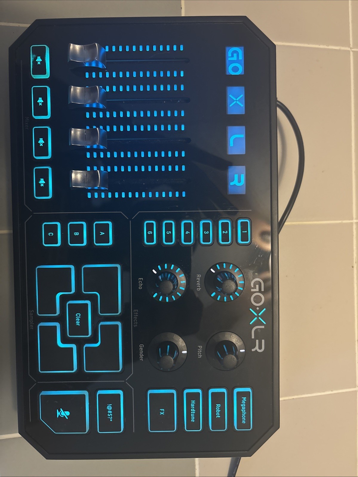 TC-Helicon GO XLR Broadcaster Platform with Mixer and Effects