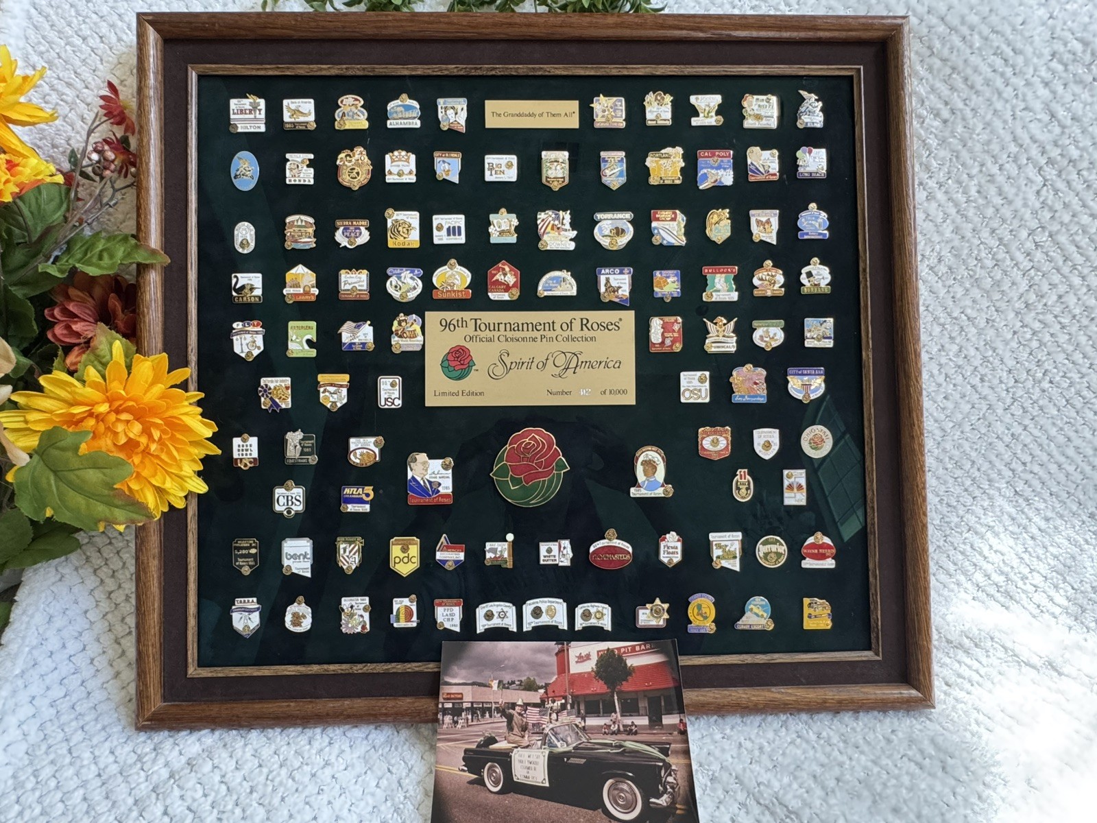 96th Tournament of Roses1985 Limited Pin Set #412/10000 Framed Tom LaBonge Photo