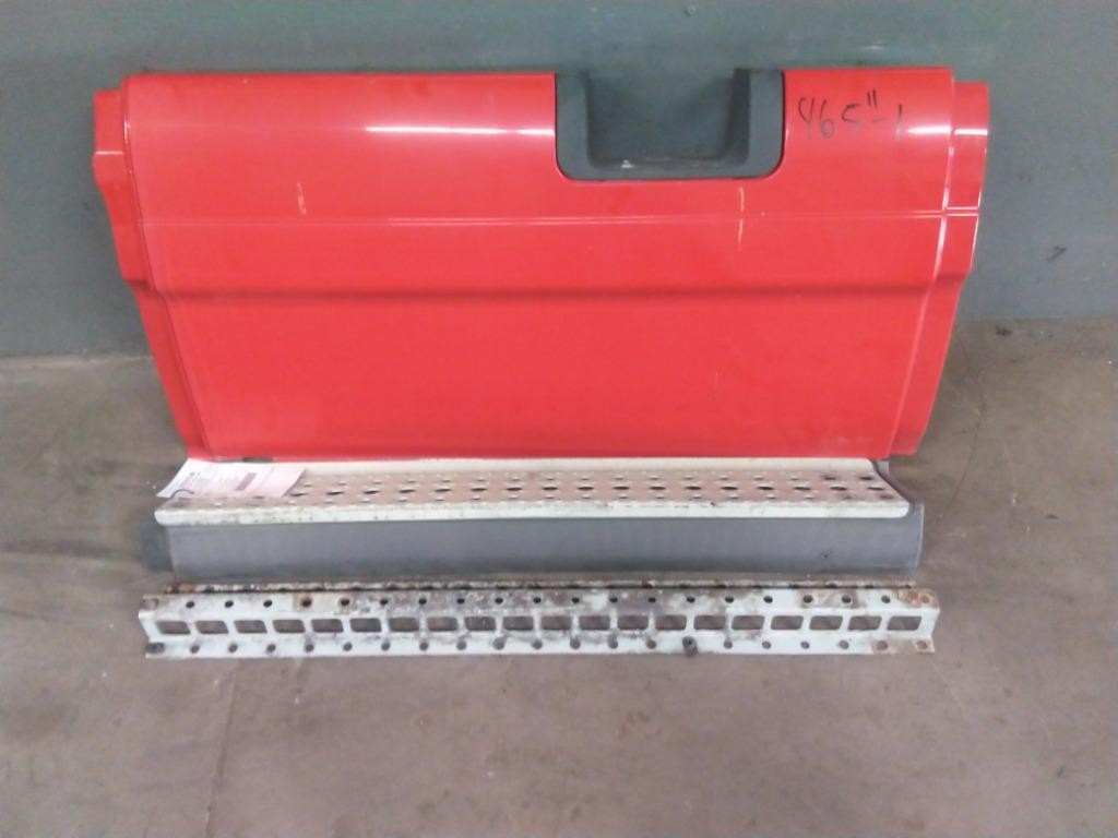 For 2011 FREIGHTLINER CASCADIA 125 SIDE FAIRING Right ,  IL