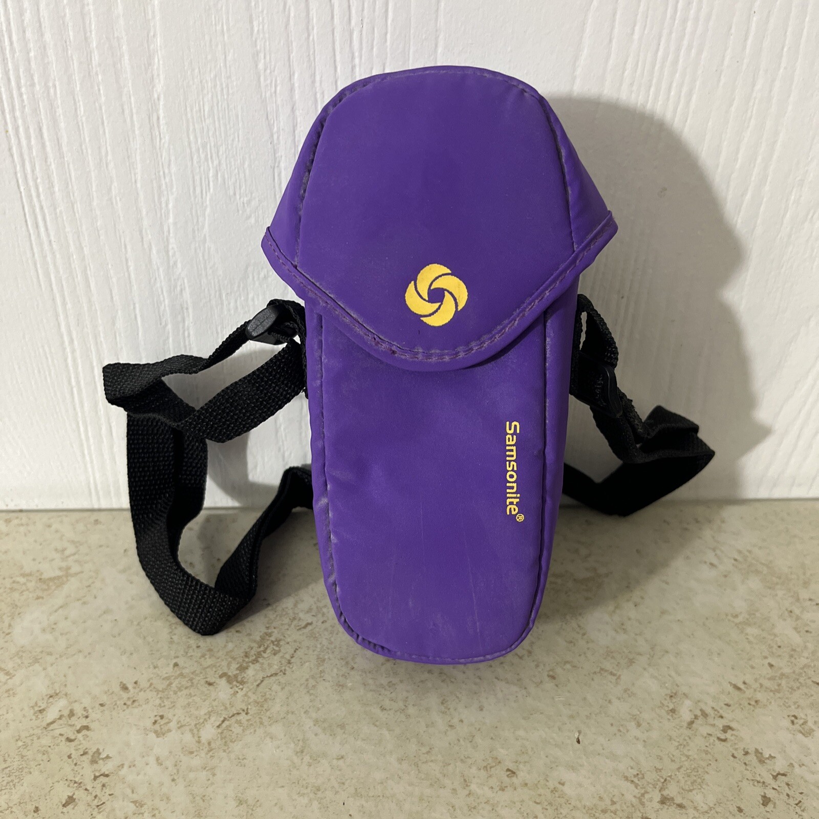 Samsonite Small Camera Case With Shoulder Strap Purple 7” X 3.5” X 2”