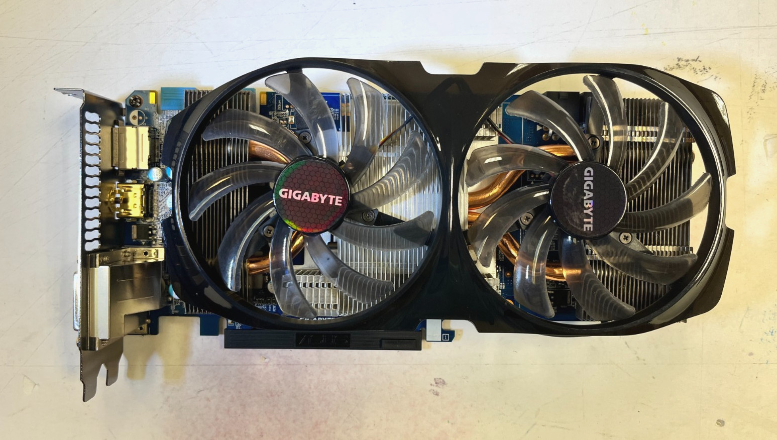 Gigabyte NVIDIA GeForce GTX 660 Ti 2GB Graphics Card (GV-N66TWF2-2GD)
