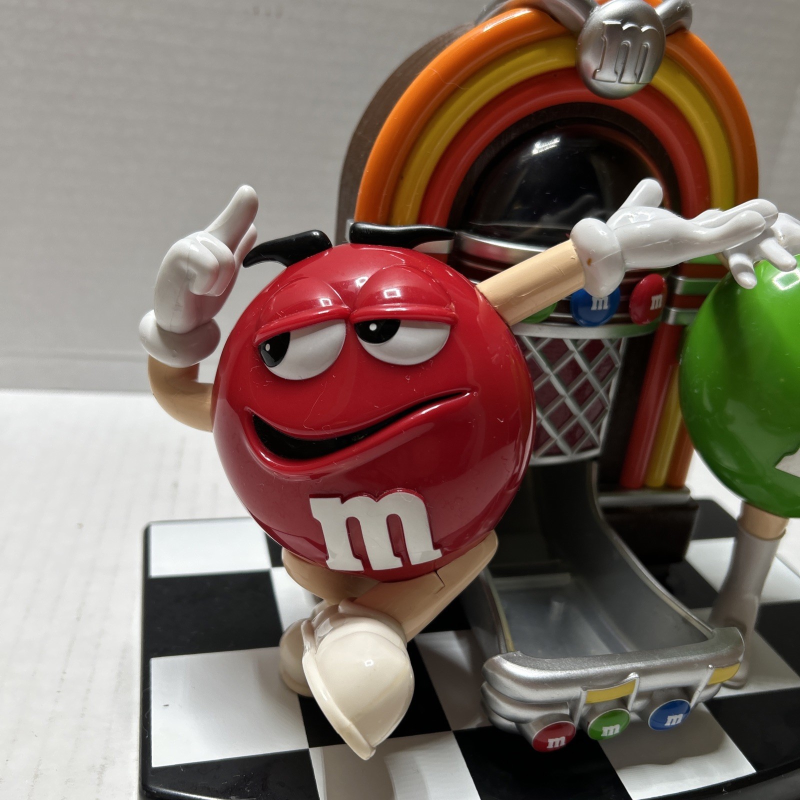 M&M’s Collectible JukeBox Candy /Nut Dispenser