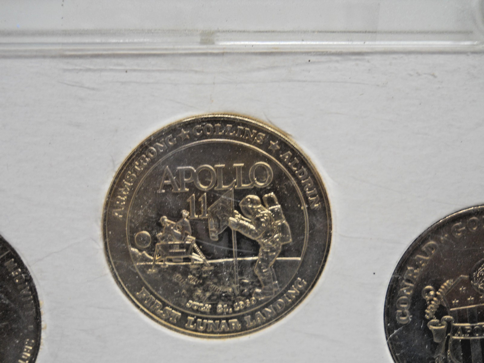 NASA Space Shuttle Missions Apollo 7-15 Challenge Coins in Protective Case