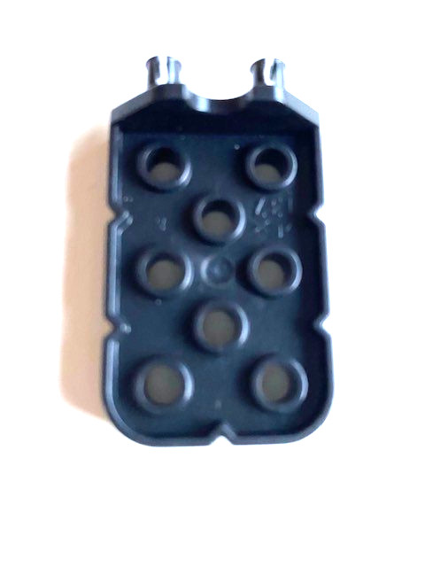 VEX Robotics Parts: 8 Hole, 2 Pin Square Connector - 1 Piece