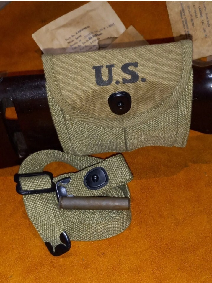 M1 Carbine Pouch With Sling Oiler