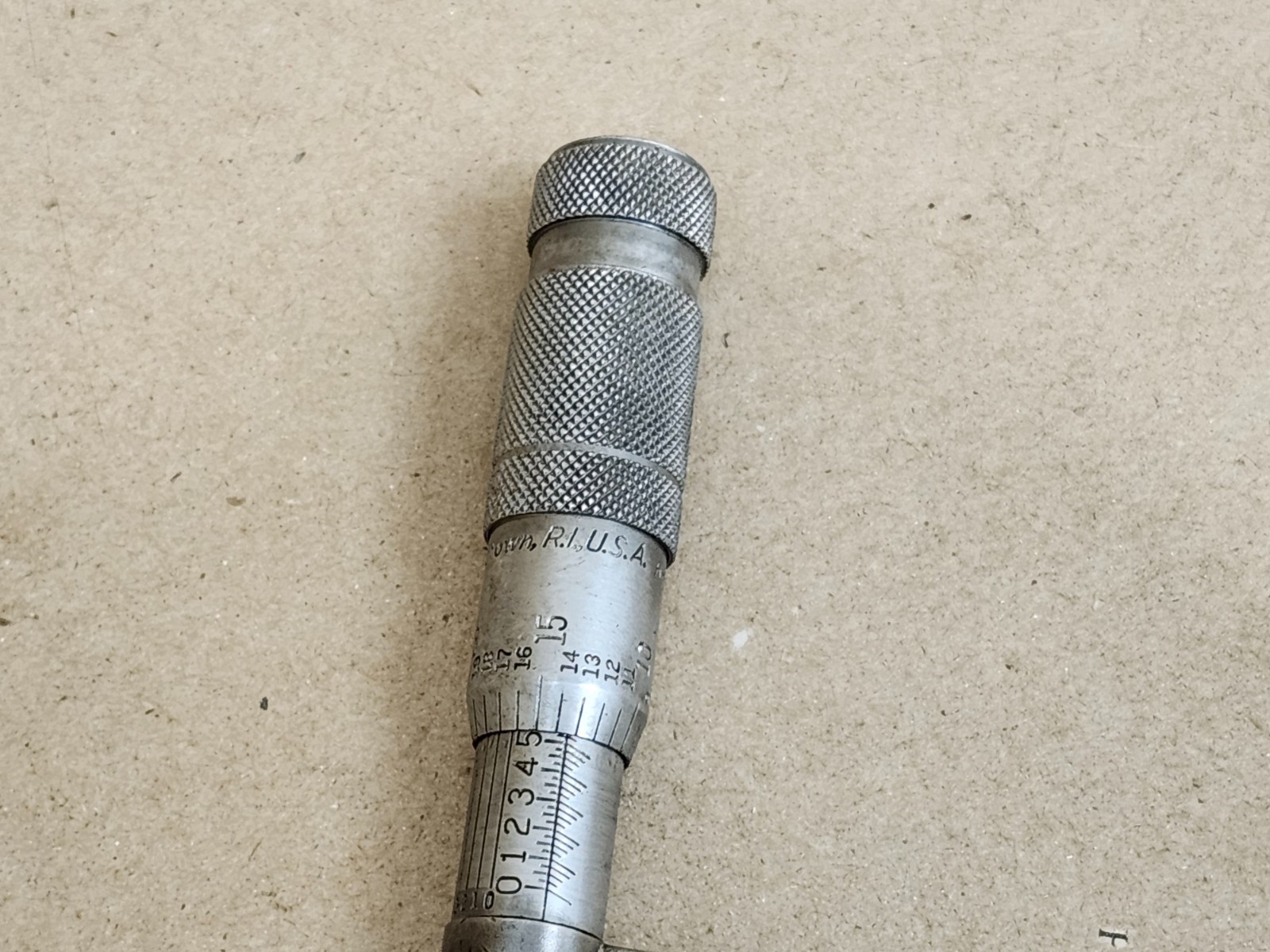Brown & Sharpe 0-1 inch Outside Micrometer