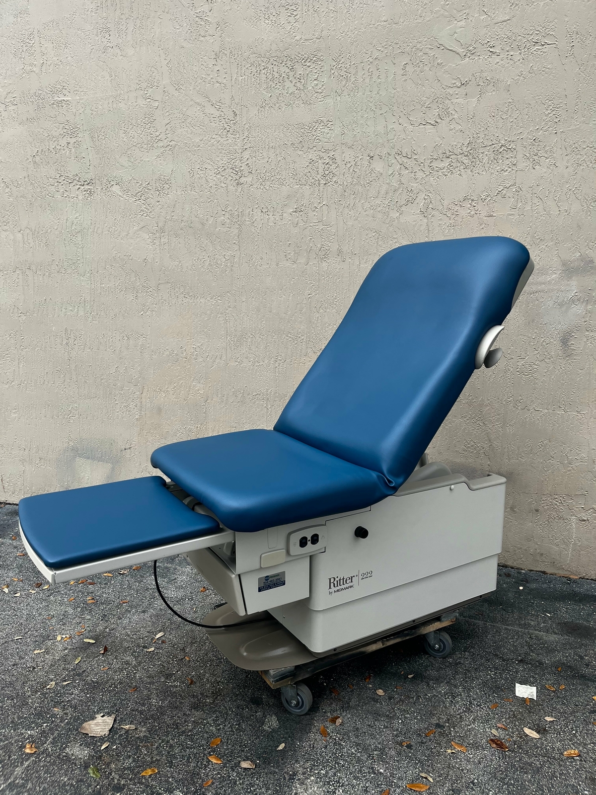 Midmark Ritter 222 Barrier-Free Power Examination Table - Refurbished