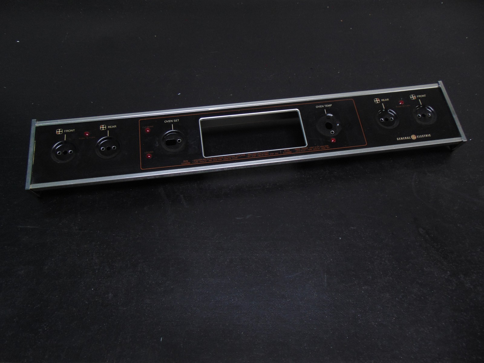 GE Range JBP24G0J4AD Control Panel