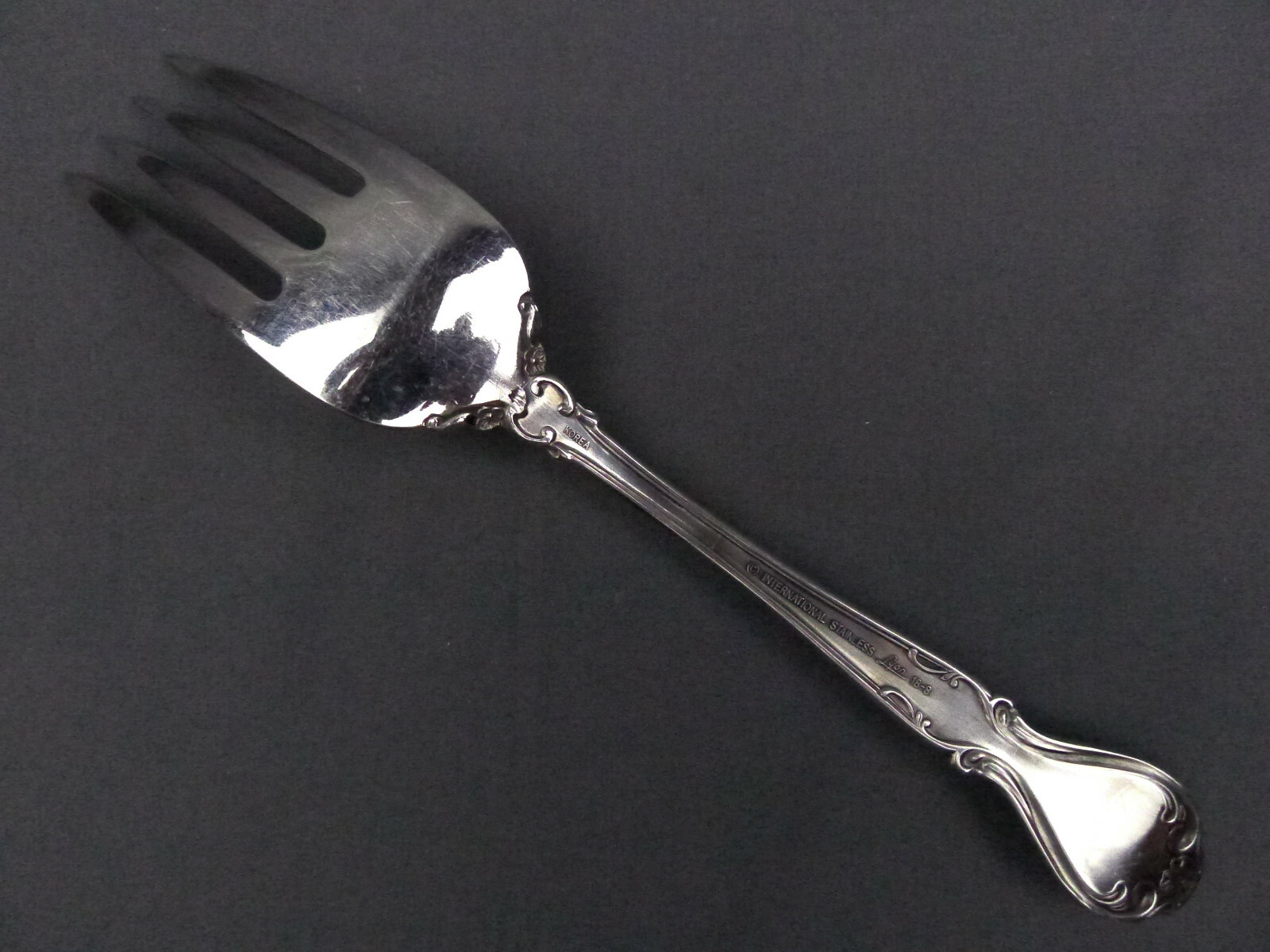 1 x Lyon Queen's Fancy Stainless Cold Meat Fork 9"