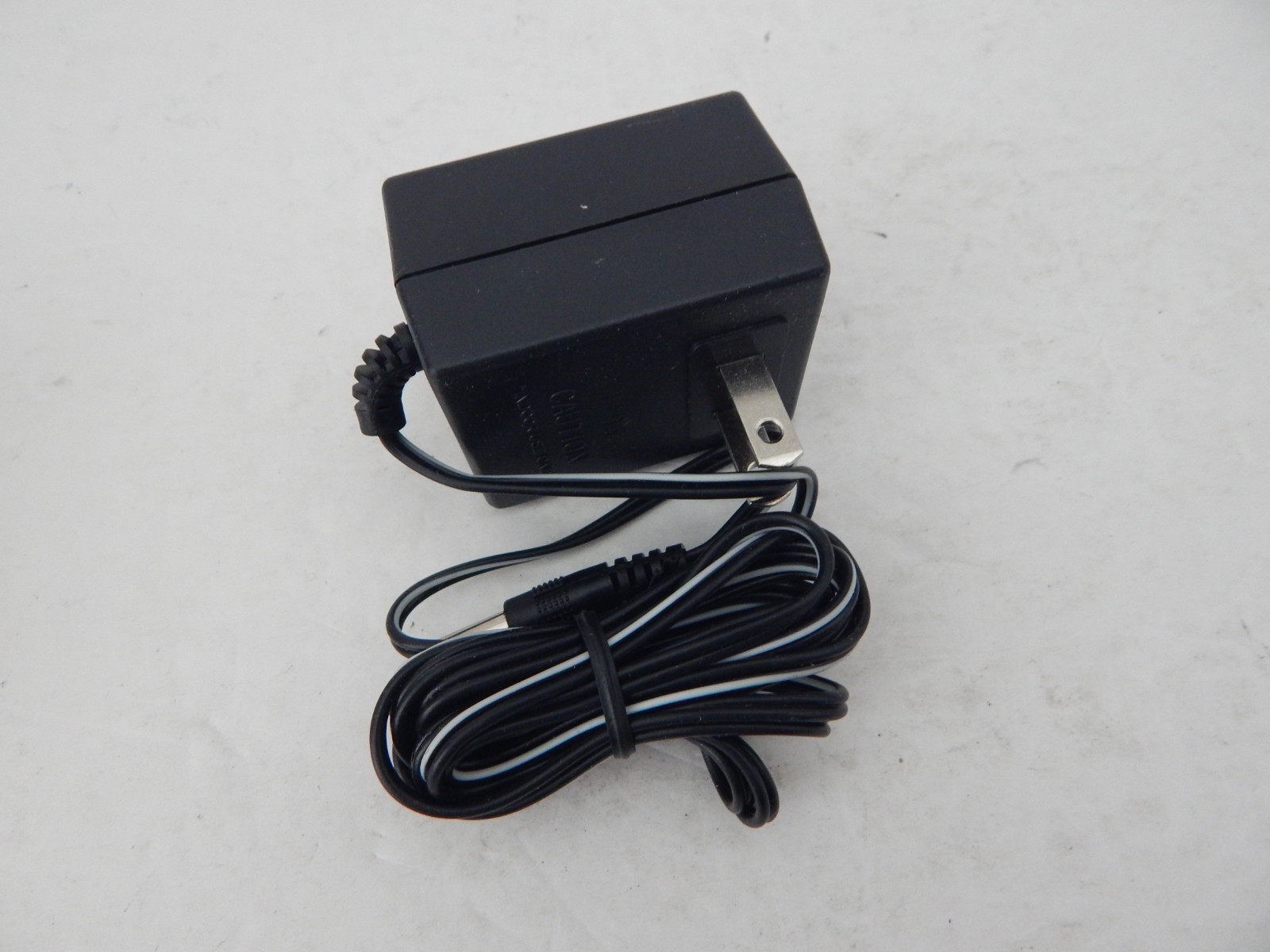 Xantech 781C 9VDC 200mA Power Supply New