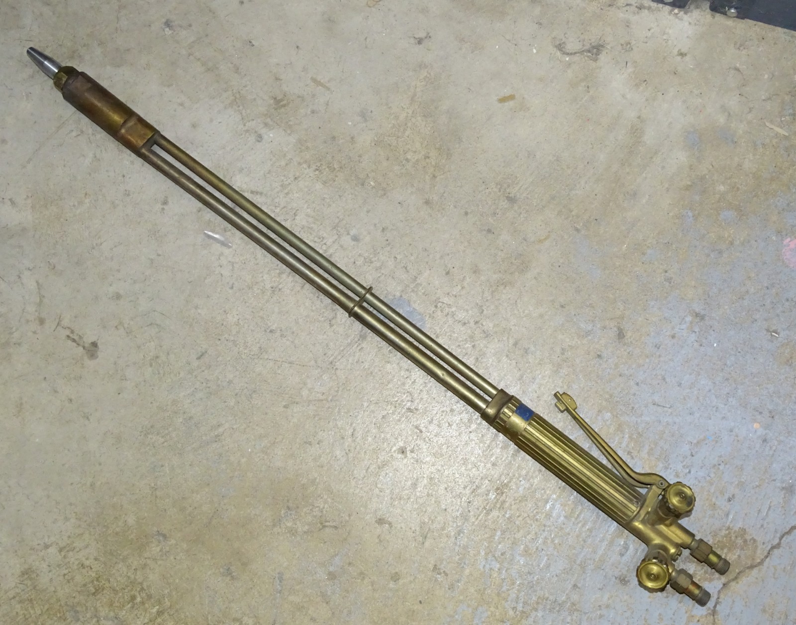 Union Carbide / Oxweld / ESAB cutting torch welding machine torch with nozzle