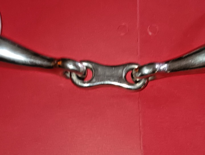 Loose Ring French Link Snaffle Bit 6" Pre-Owned