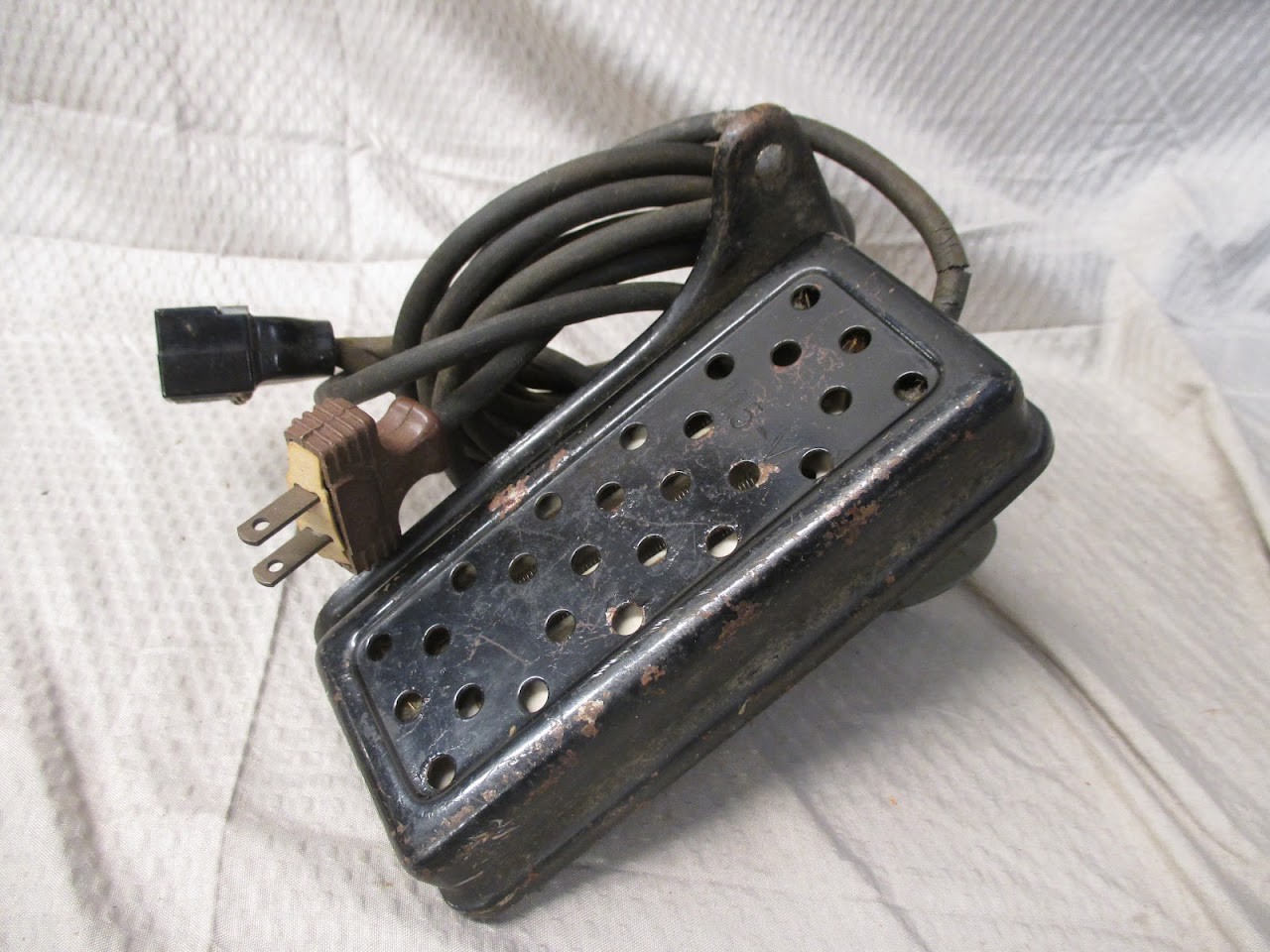 Vintage Electrical MFG. Co. Sewing Machine Speed Foot Controller