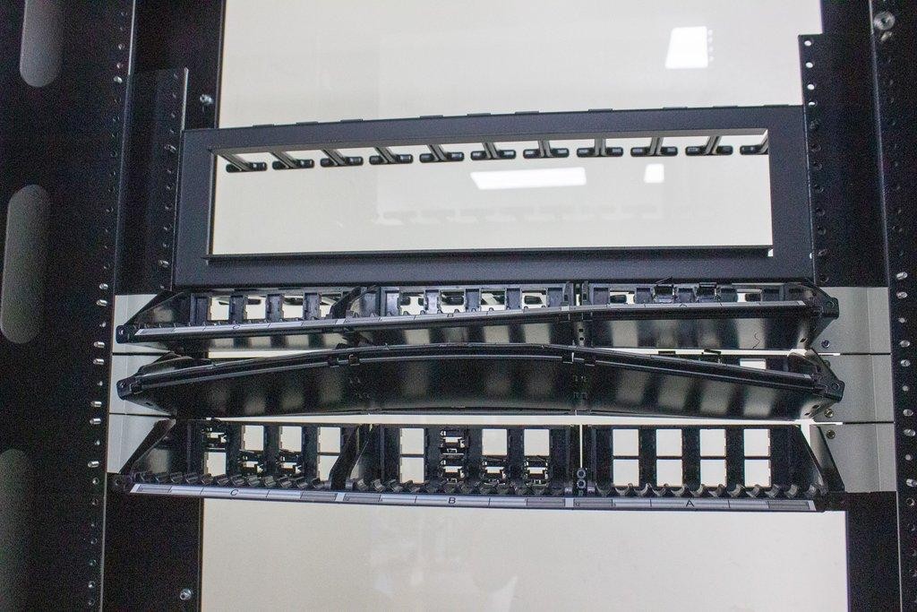 Electron Metal Server Rack Cabinet IT Equipment High Load Capacity (3374636)