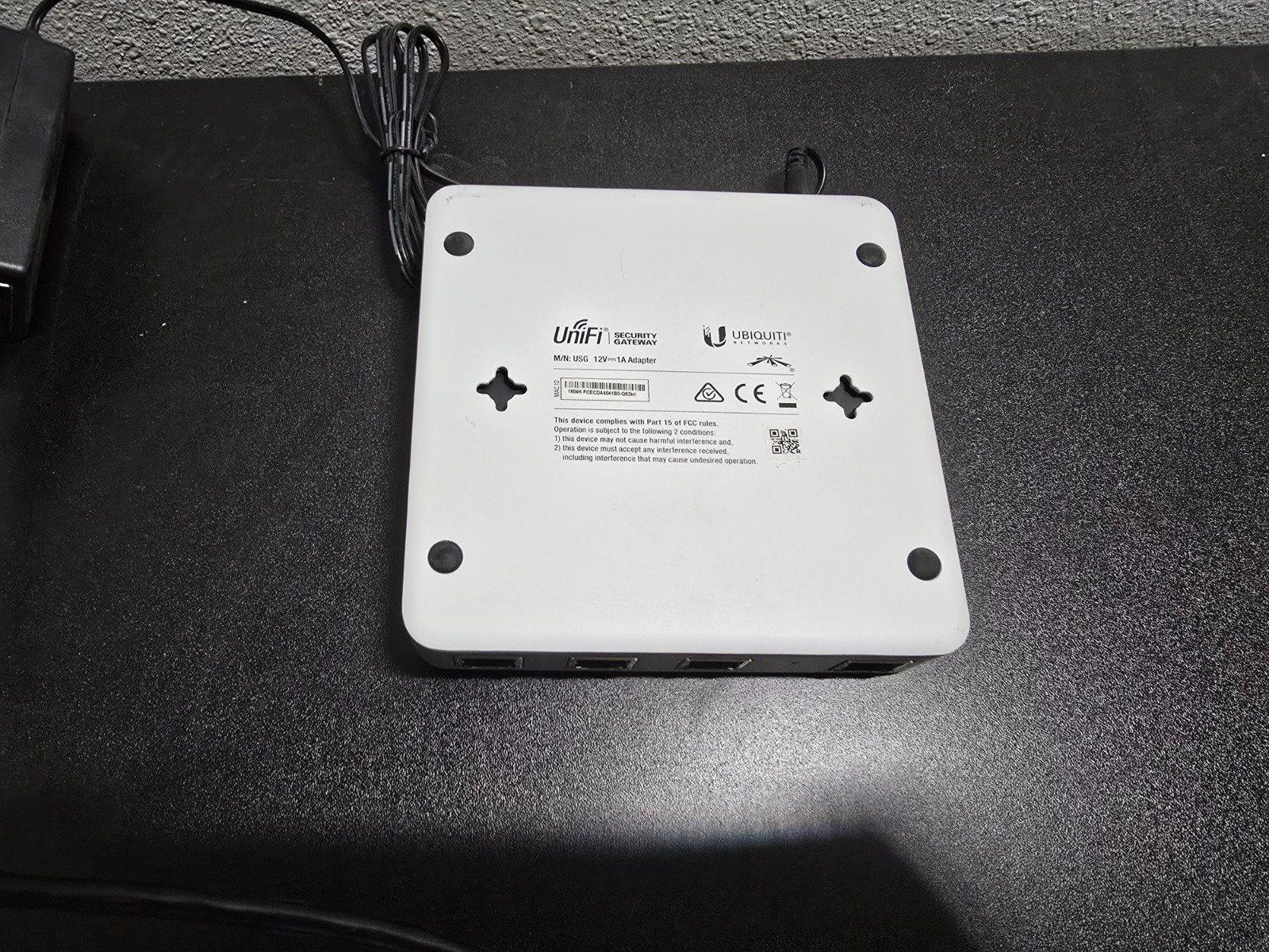 Ubiquiti Networks UniFi Security Gateway (USG) White