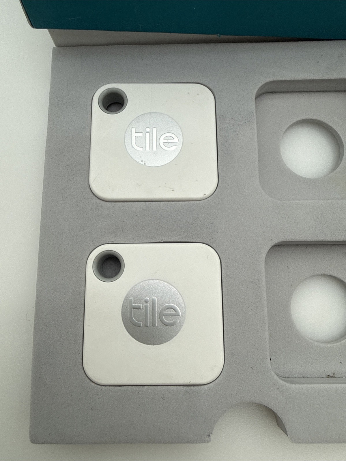 New Old Stock Tile Mate 2-Pack Bluetooth Tracker Need Batteries Model T5001