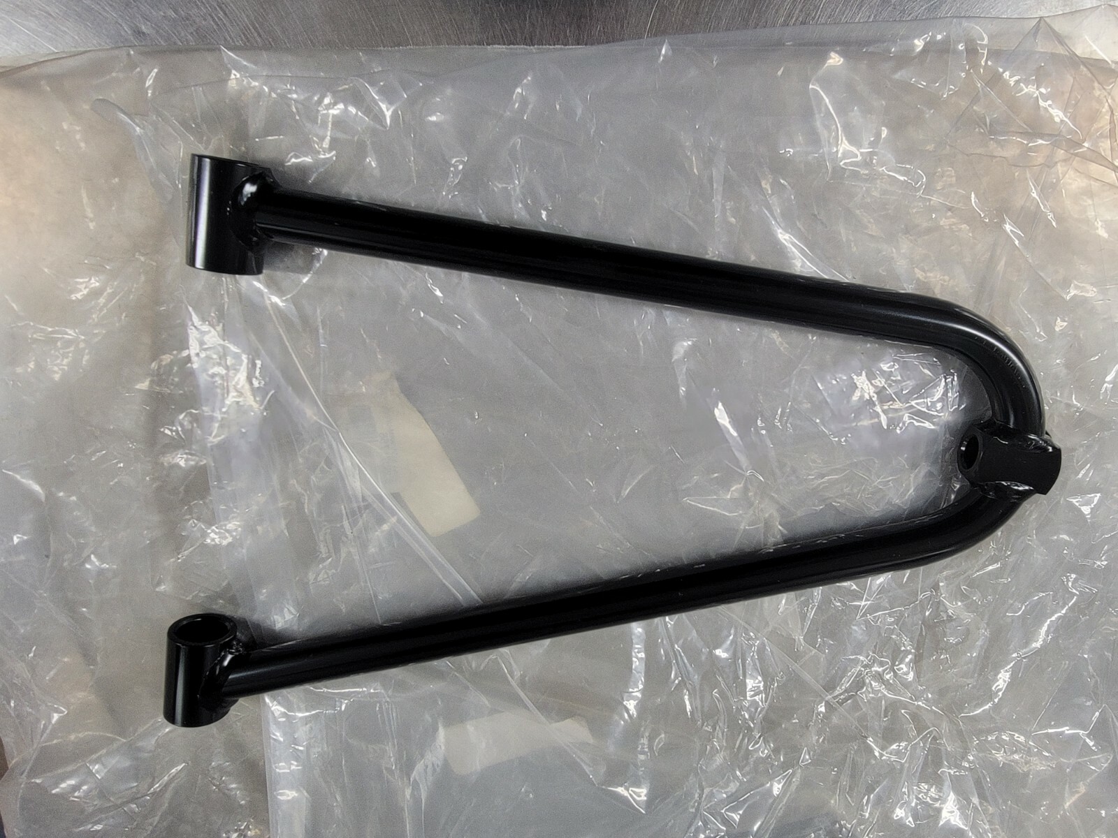 SKI-DOO MXZ GTX EXPEDITION UPPER ARM 505071756 t055