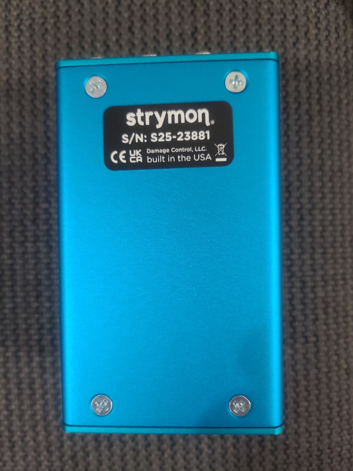 Strymon Cloudburst Ambient Reverb Guitar Effect Pedal synth