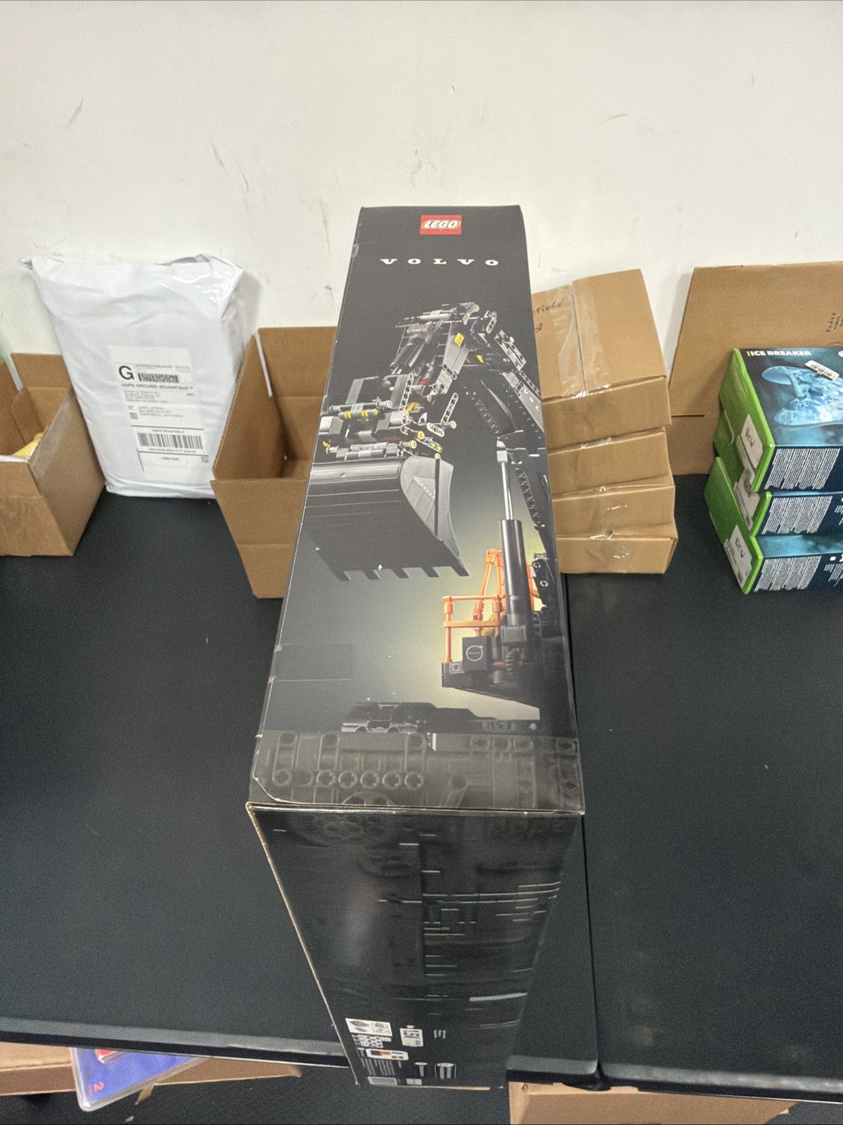 Technic Volvo EC500 Hybrid Excavator 42215 NEW SEALED 100% Authentic