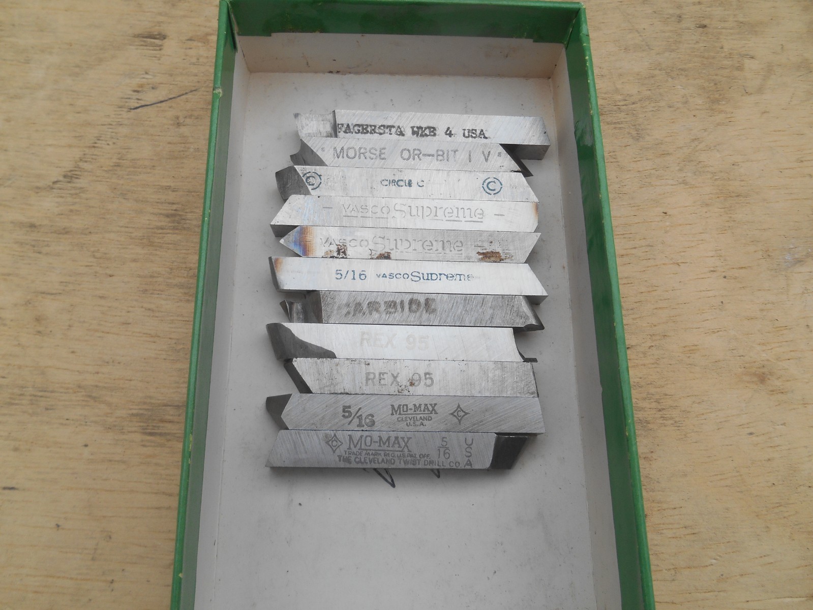 5/16 x 5/16" TOOL BITS ,MOMAX ,VASCO , REX 95 OTHERS ,HSS , LOT OF 11