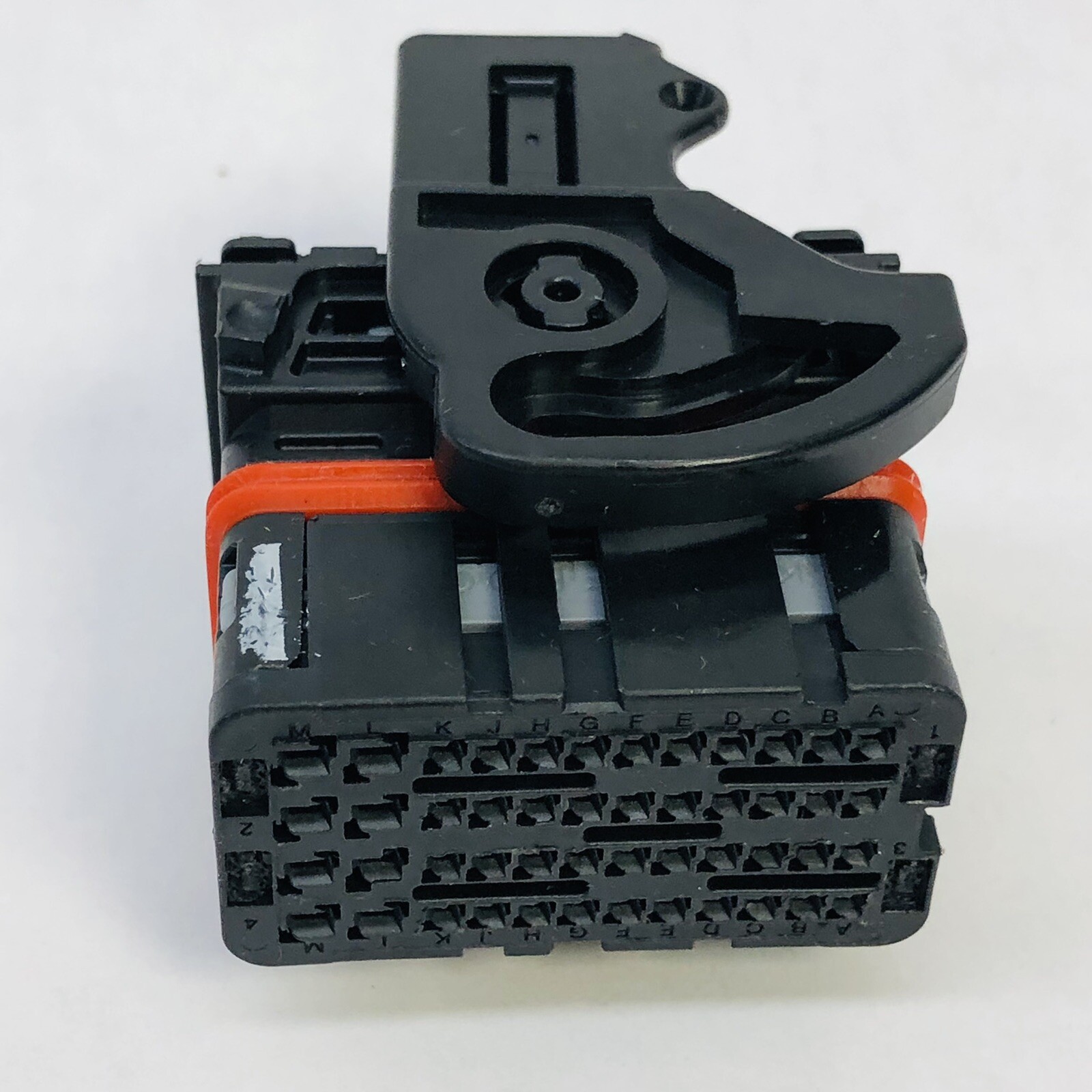 MOLEX - MCD 21093 AUTOMOTIVE CONNECTOR SOCKET 48 WAY- M2