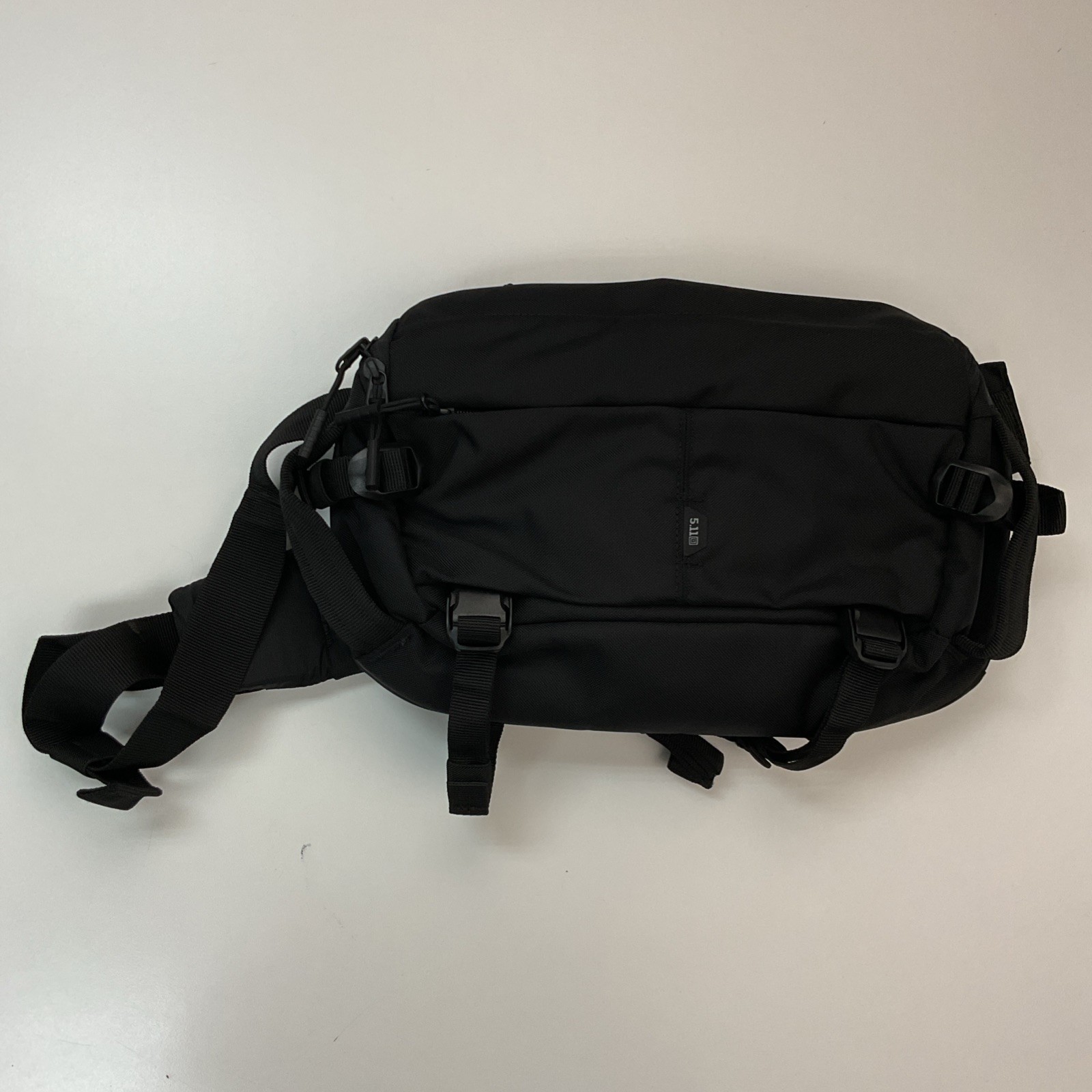 56792 5.11 Tactical Unisex LVC8 Sling Pack 8L Black