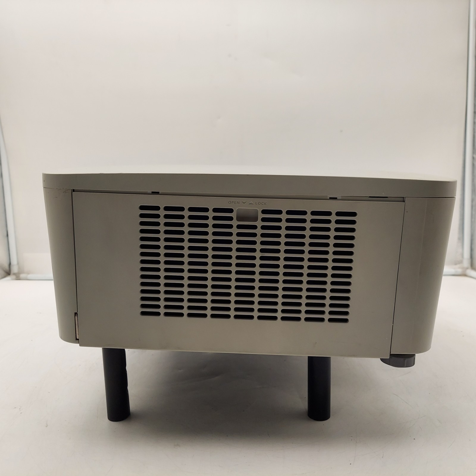 Christie LW555 3LCD Projector