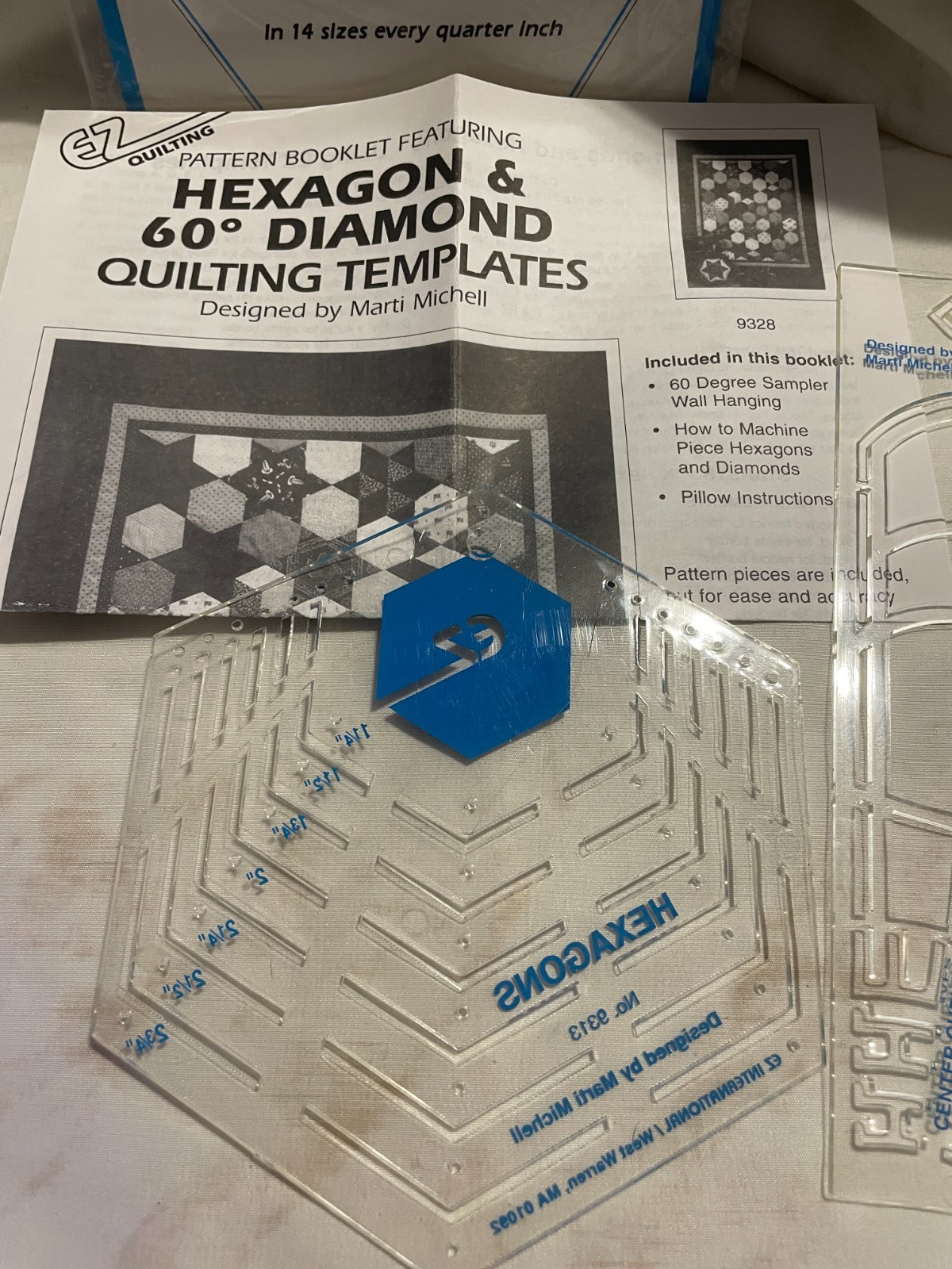 2 EZ Quilting Templates - Dresden Plate & Hexagons - 2 Plates - EUC