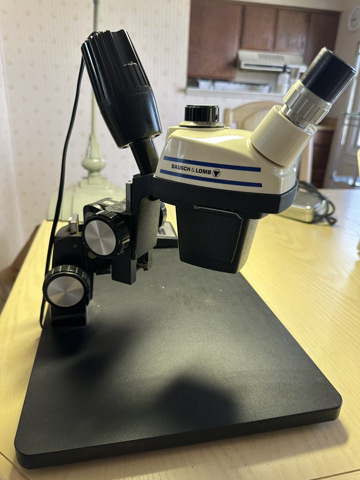 Bausch & Lomb StereoZoom 4 Microscope System – Fully Functional w/ Clean Optics