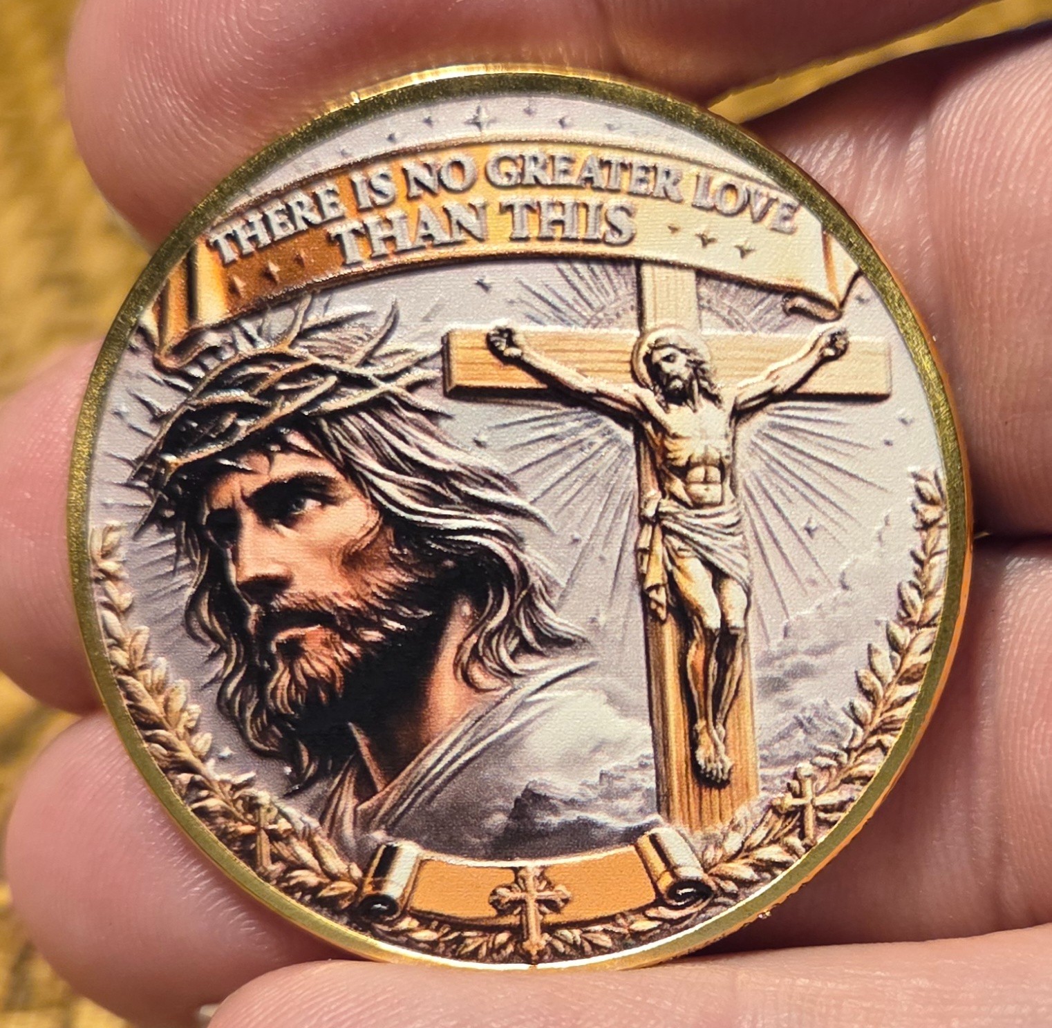 SPIRITUAL CHALLENGE COIN "THERE IS NO GREATER LOVE" JESUS ON CROSS