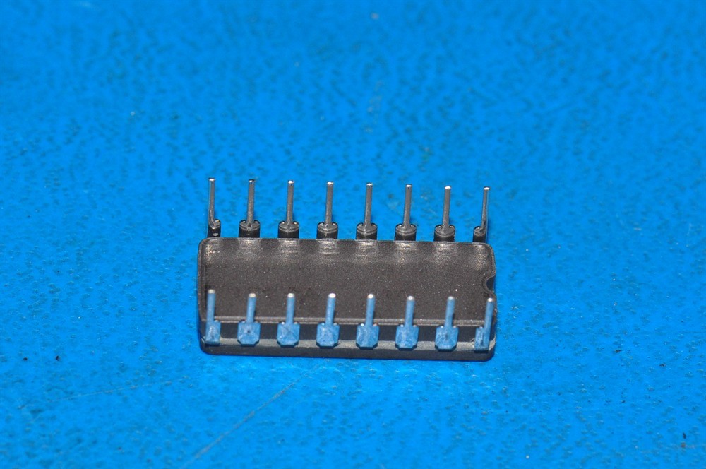 New (1pc) 5962-7802006QEA TEXAS INSTRUMENTS IC MIL-Spec