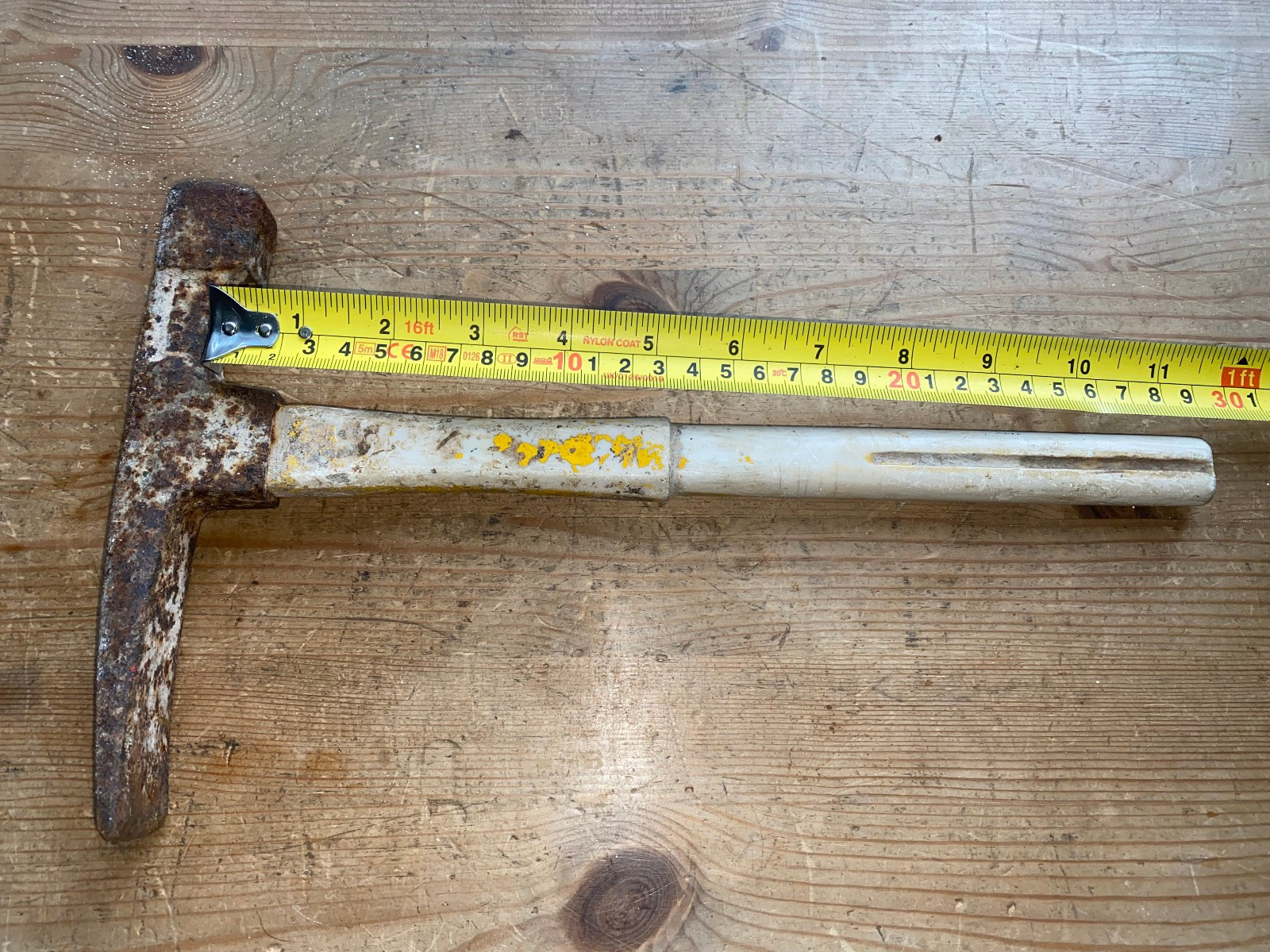 Bricklayer Mason's Hammer  With Nylon Grip