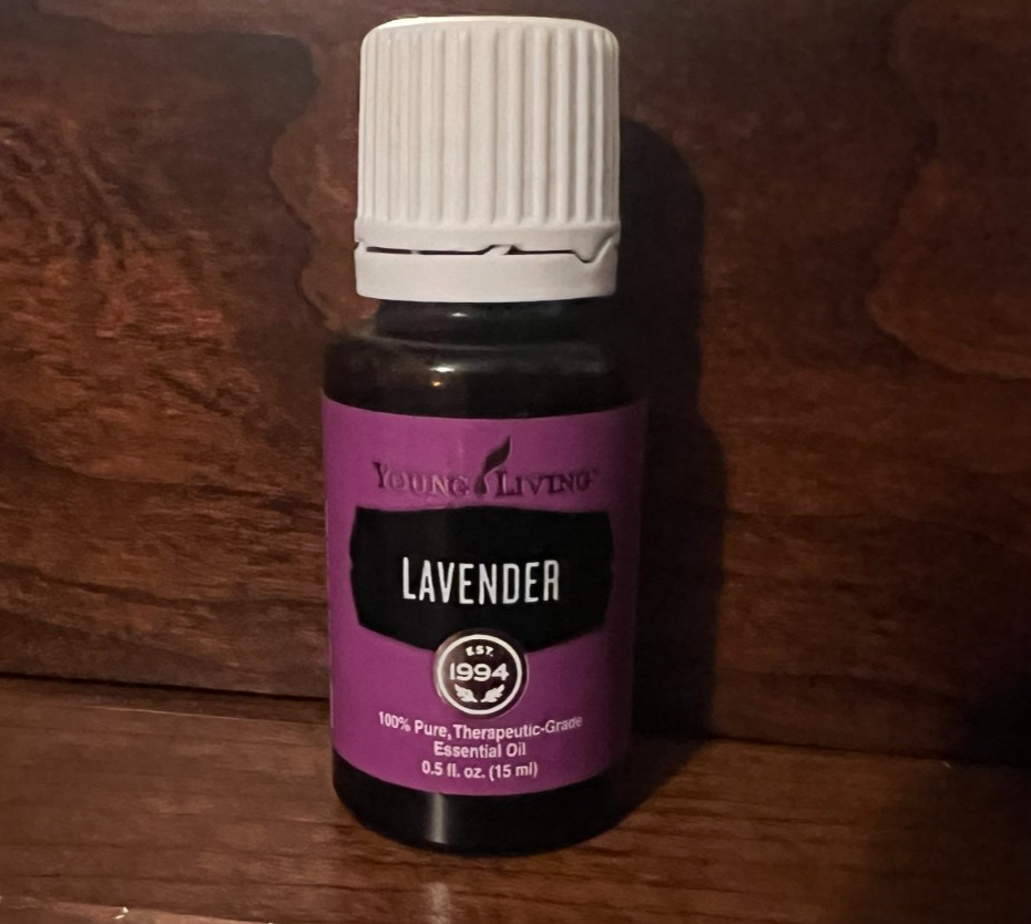 NEW~LAVENDER~Young Living Essential Oil 15ml 100% Authentic