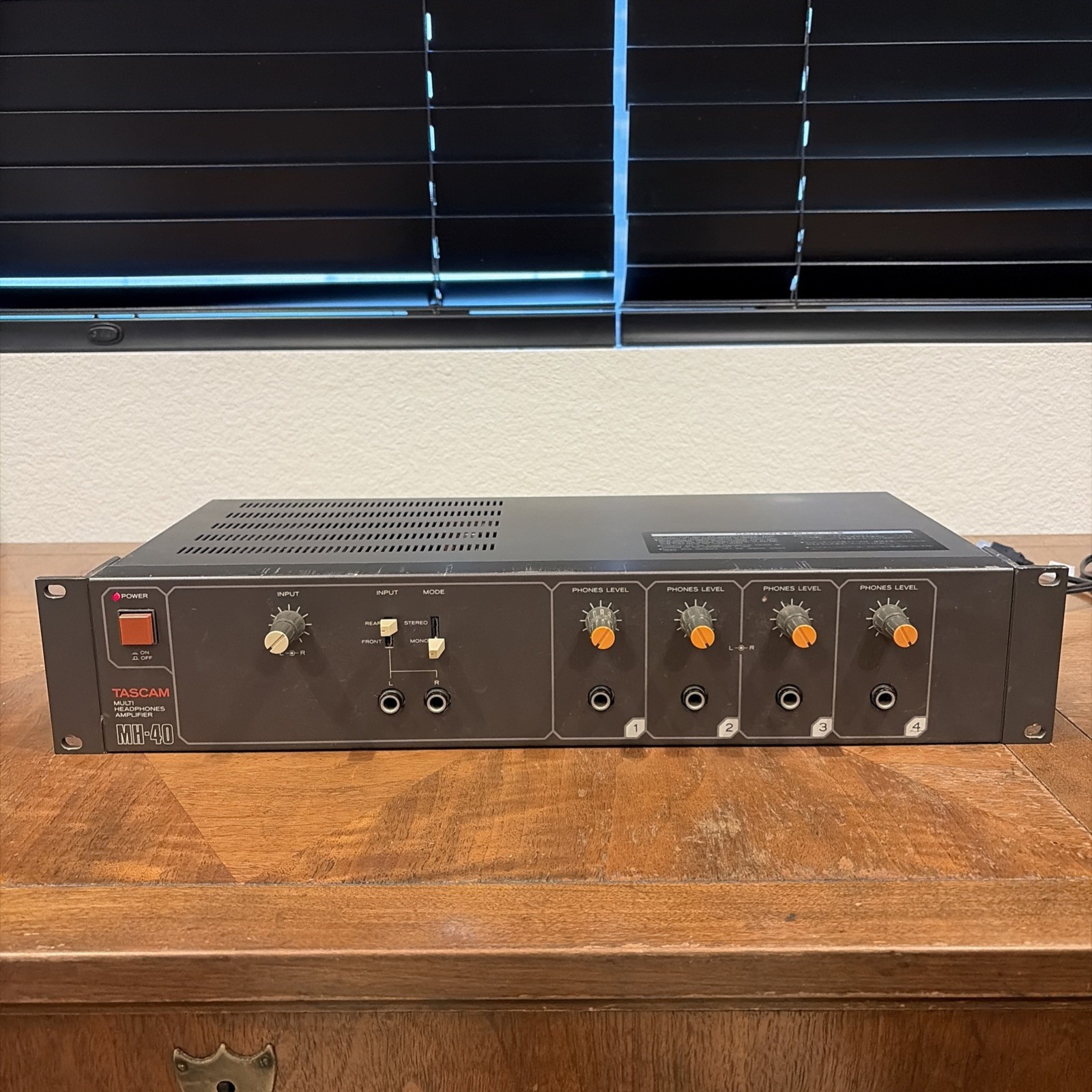 Tascam MH-40 4 Channel Multi Headphone Amplifier Untested Powers On Vintage