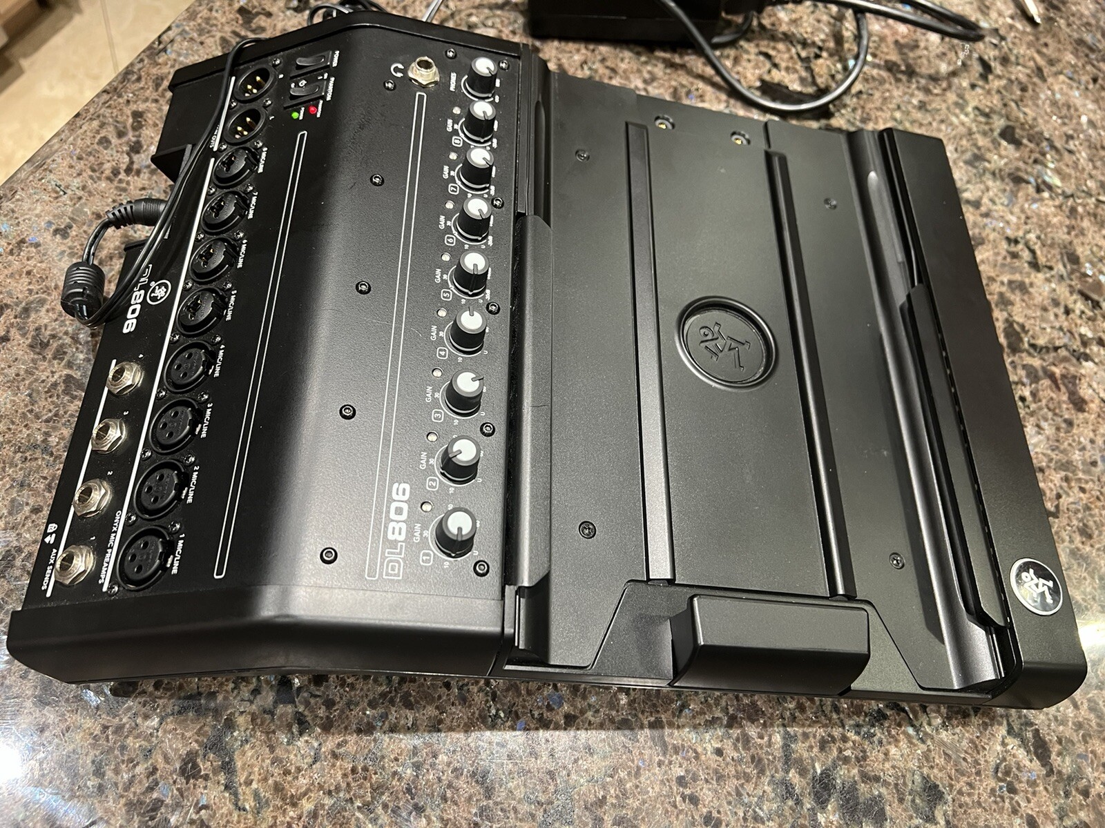 Mackie DL806 Digital Audio Mixer
