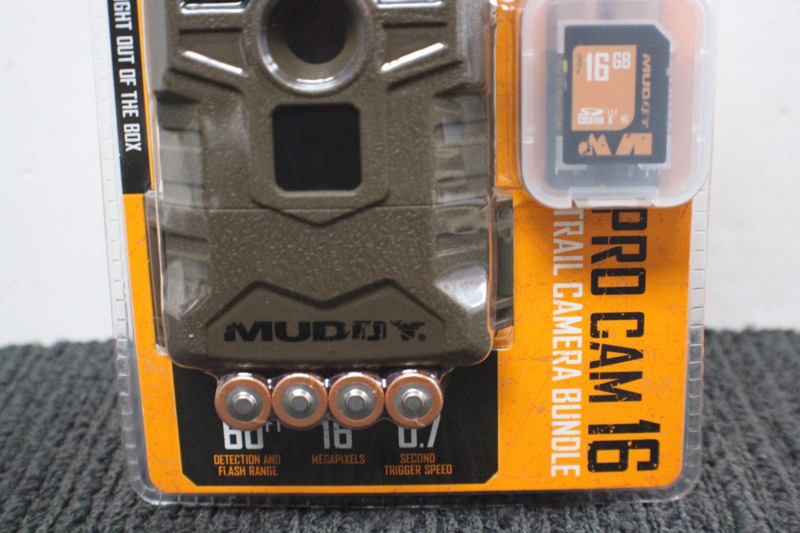 Muddy Pro Cam 16 (MUD-MTC100) 16MP Trail Camera Bundle **NEW**