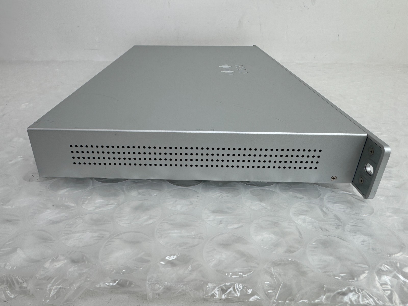 Cisco Meraki MX84-HW Cloud Managed Security Appliance - Unclaimed