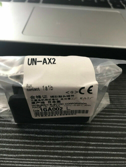 1PC Mitsubishi Auxiliary Contact UN-AX2 UNAX2 1a1b -New Free Shipping *TT