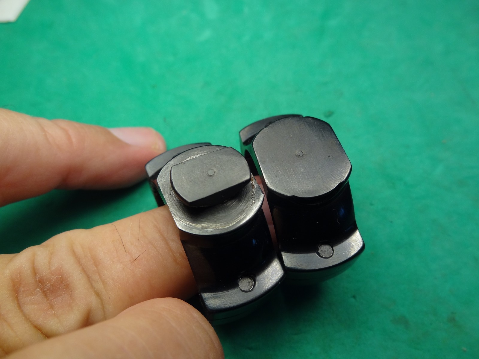 Simmons 1" Low Universal Scope Rings Black Gloss (item E)