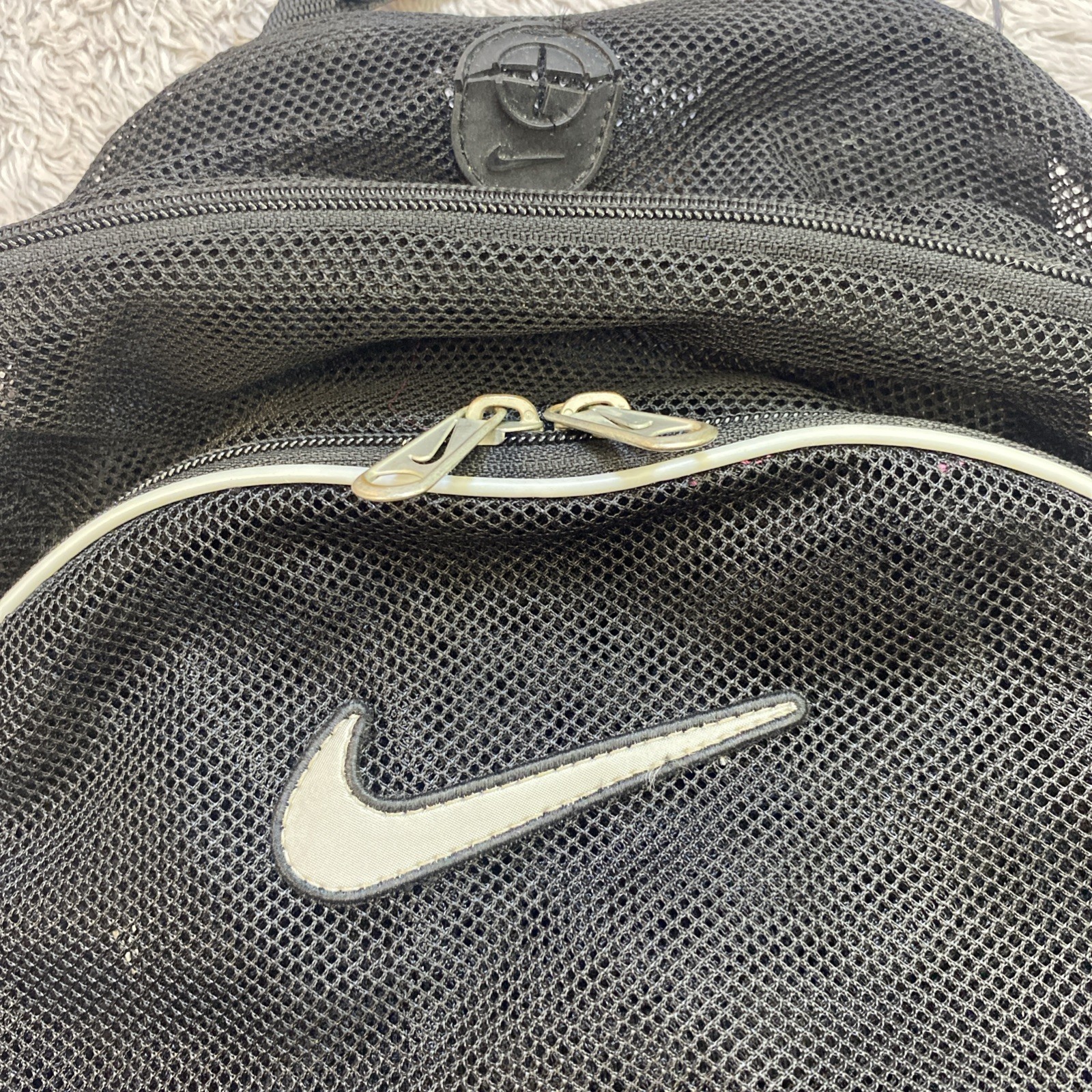 NIKE Vintage Mesh Backpack Y2K Black Book Bag Gym Outdoor Swoosh Vintage