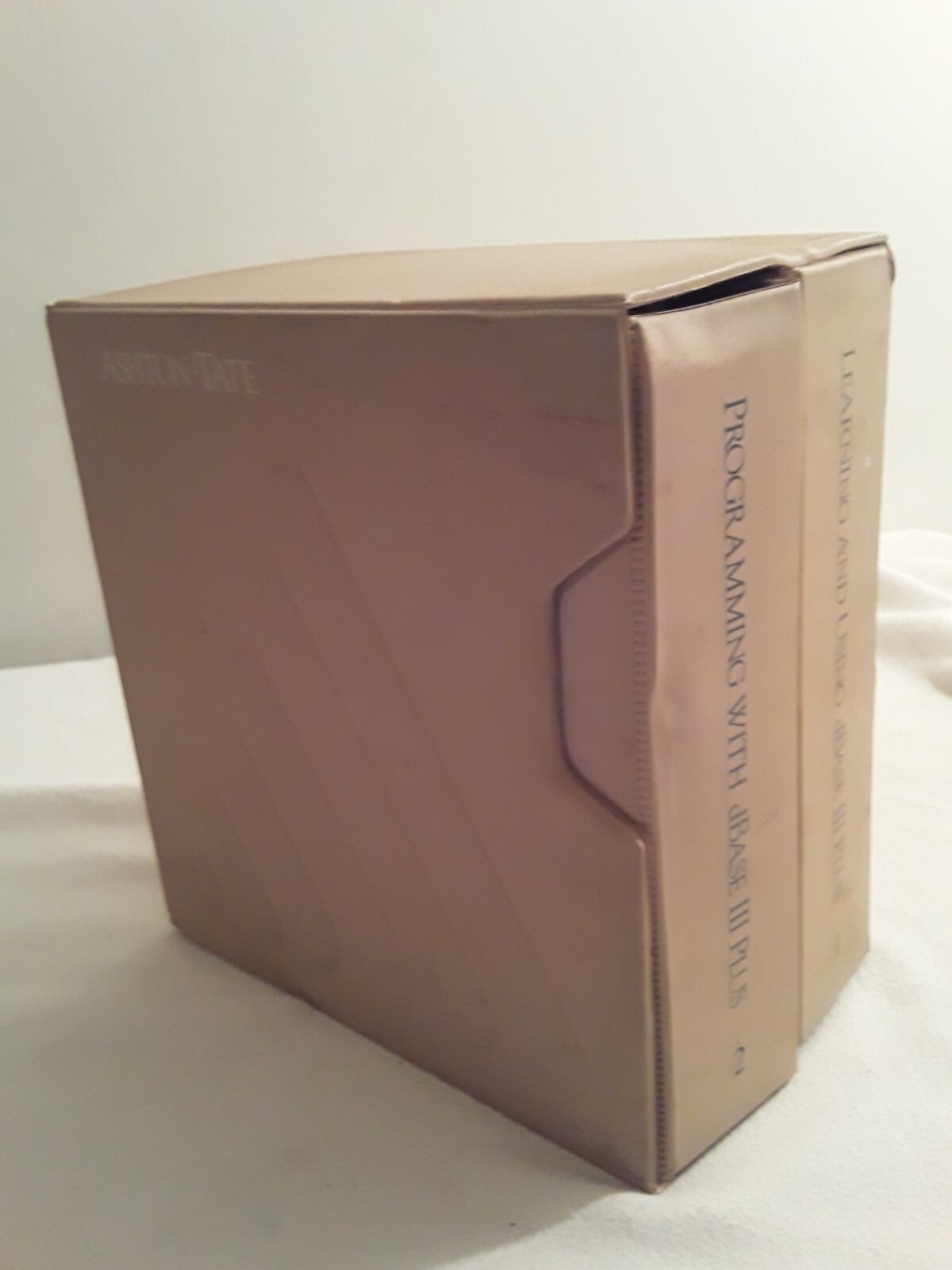 Vtg 1986 Ashton-Tate Learning & Using dBase III Plus IBM DOS Software Manuals